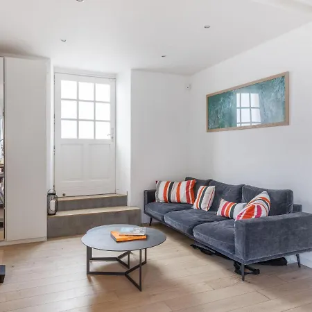 Apartment Terrasse Du Temple By Interhome